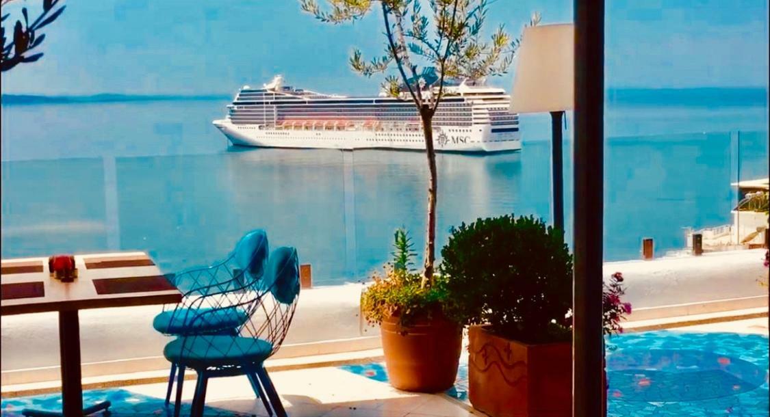 Villa 23 On The Bay Sarande Bagian luar foto